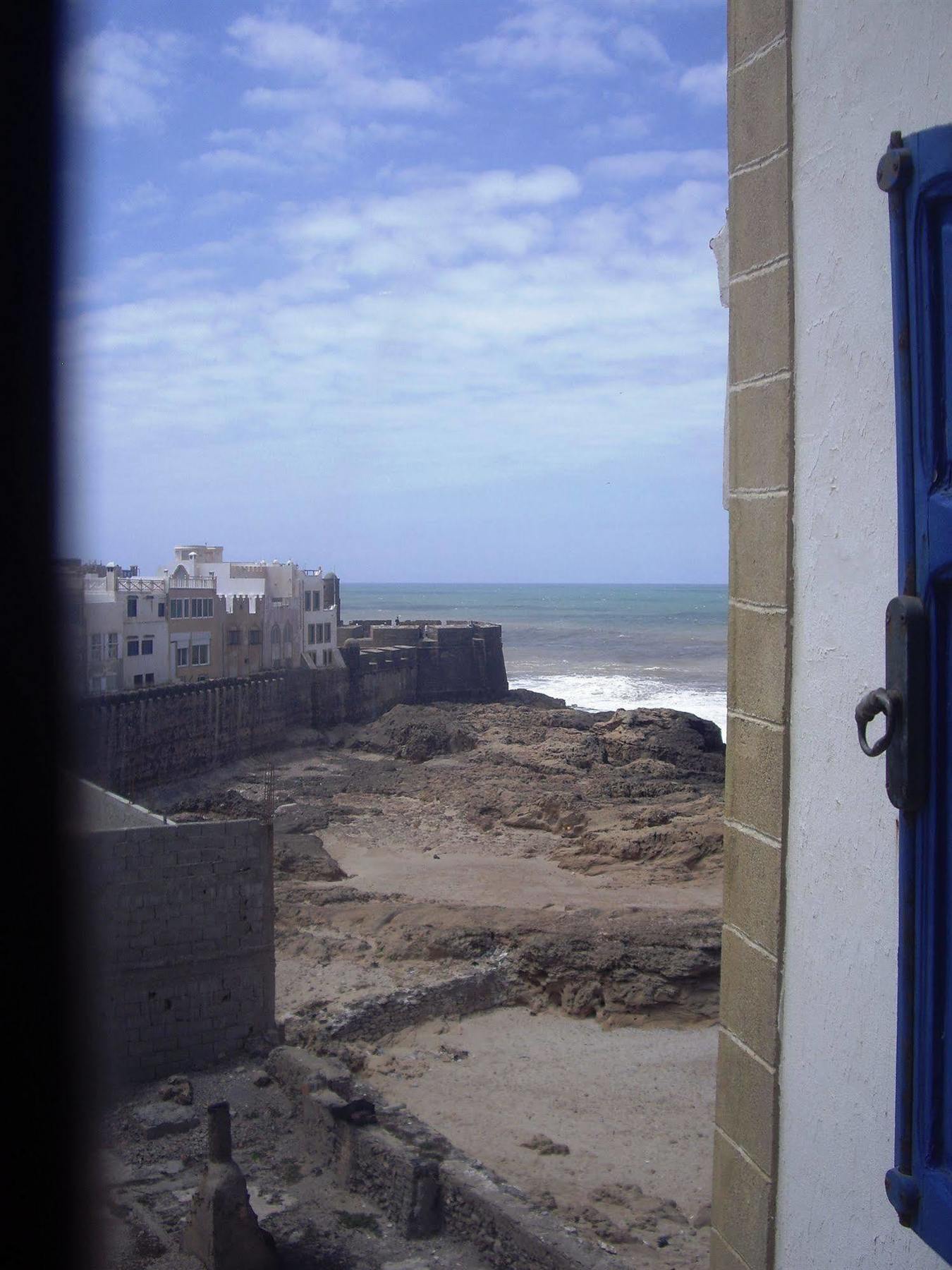 לינה וארוחת בוקר אסאוירה Dar Al Bahar מראה חיצוני תמונה